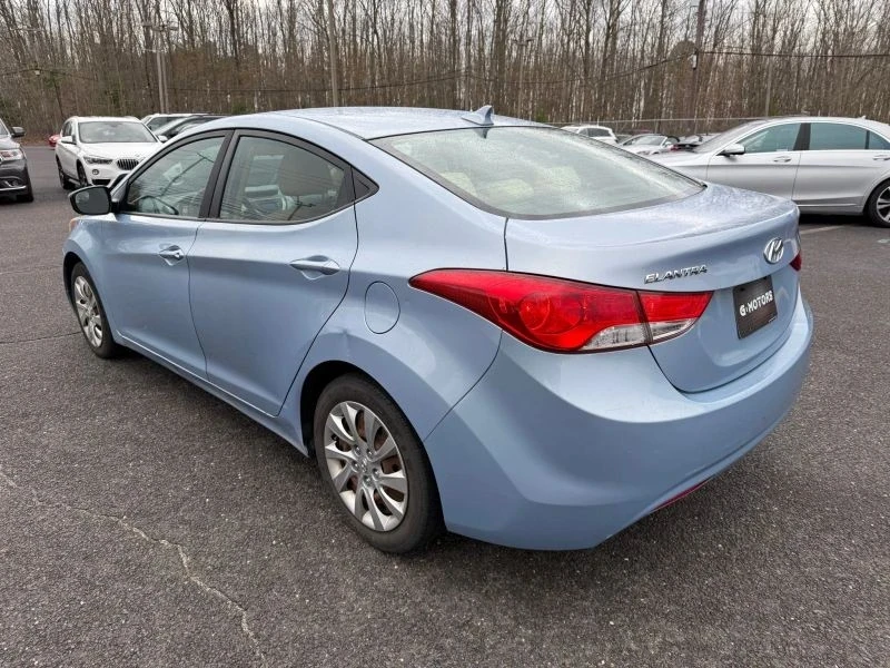 2012 Hyundai Elantra - Image 4 of 12