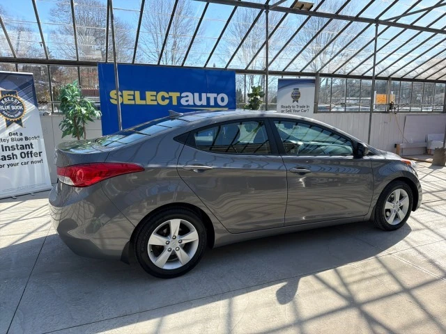 2012 Hyundai Elantra - Image 6 of 21
