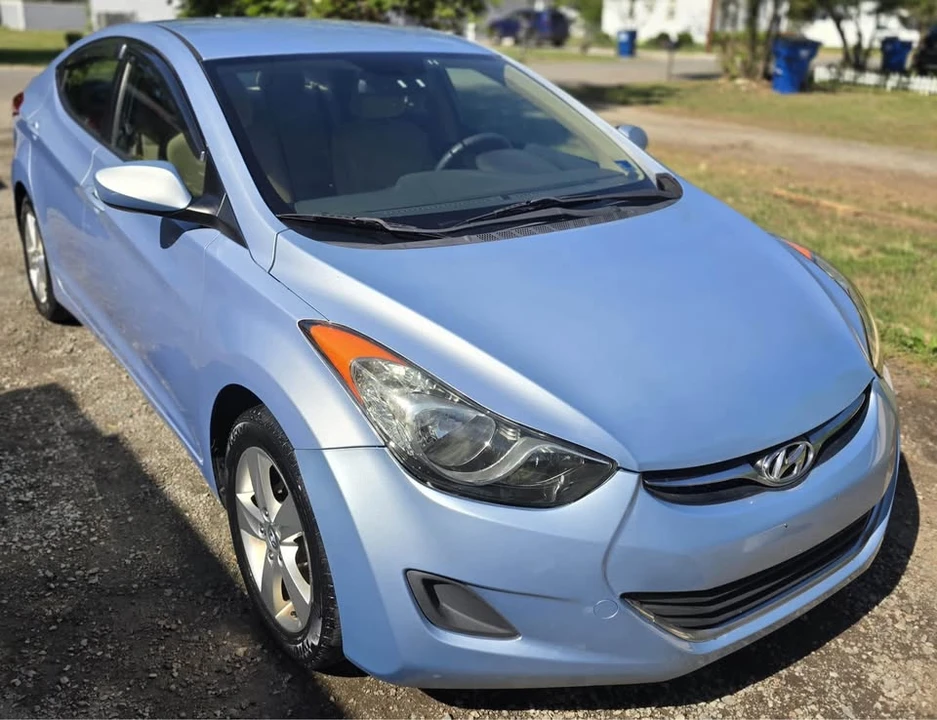 2012 Hyundai Elantra - Image 7 of 11