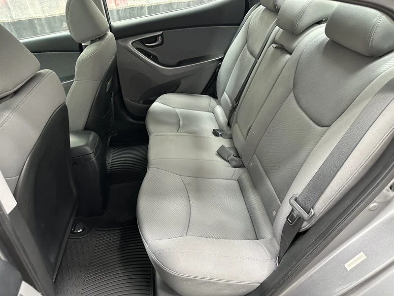 2012 Hyundai Elantra - Image 14 of 21