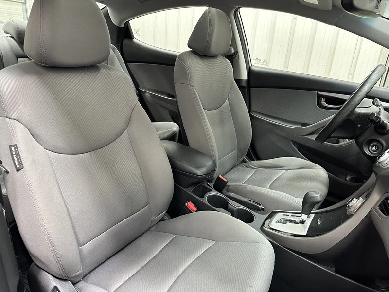 2012 Hyundai Elantra - Image 20 of 21