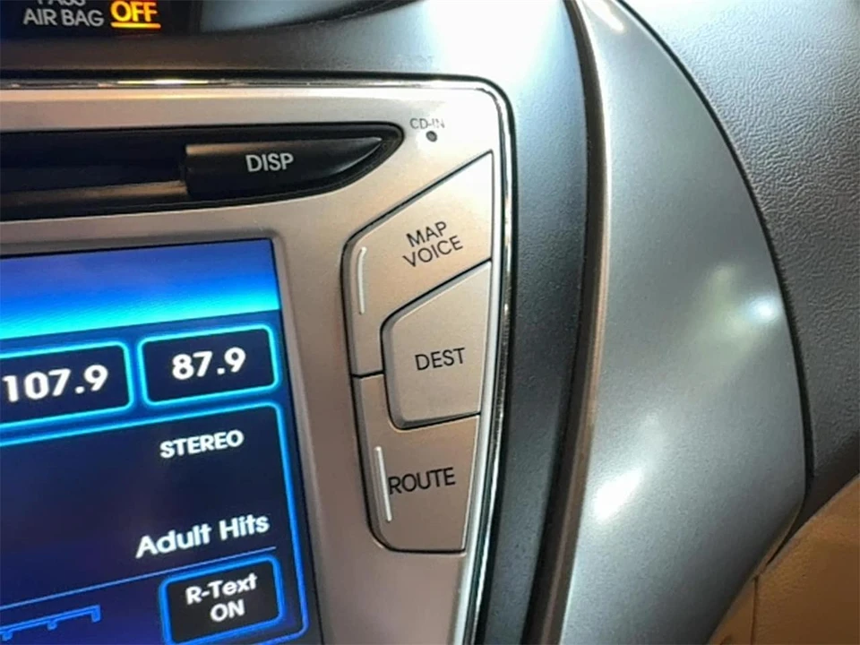 2012 Hyundai Elantra - Image 22 of 31