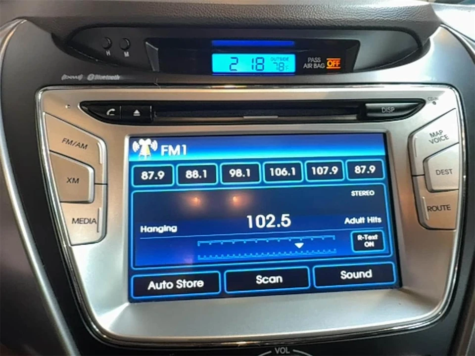 2012 Hyundai Elantra - Image 18 of 31