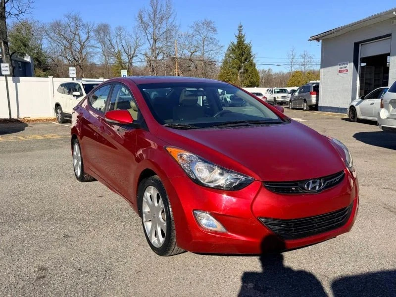 2012 Hyundai Elantra - Image 4 of 12
