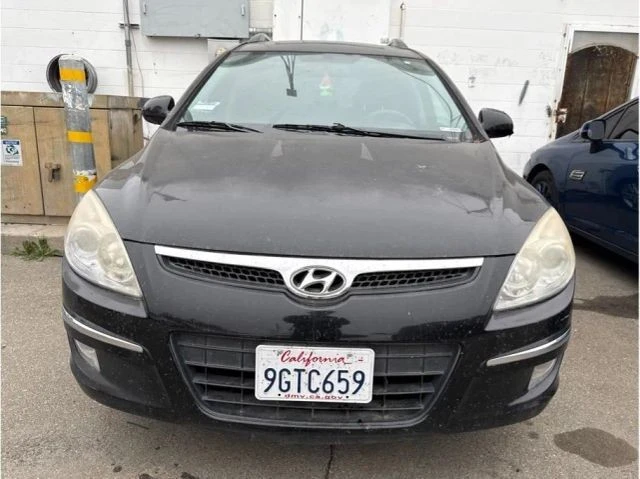 2012 Hyundai Elantra - Image 2 of 3
