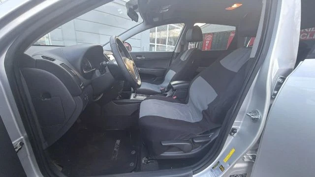 2012 Hyundai Elantra - Image 12 of 12