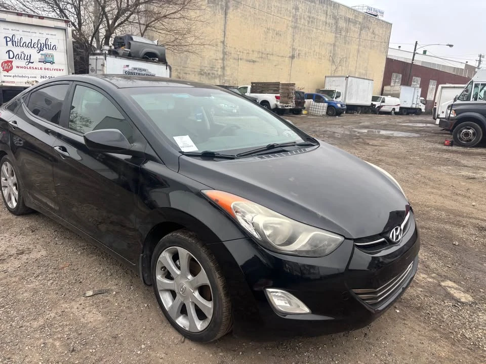 2012 Hyundai Elantra - Image 7 of 10