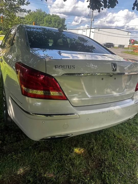 2012 Hyundai Equus - Image 8 of 8