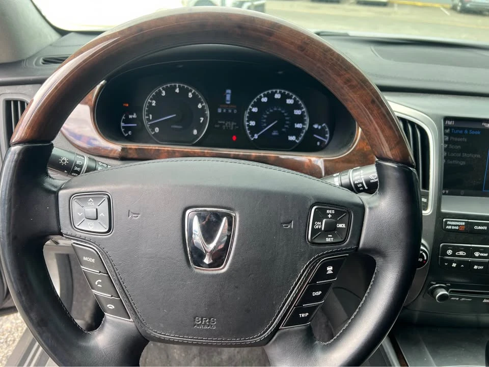 2012 Hyundai Equus - Image 7 of 10