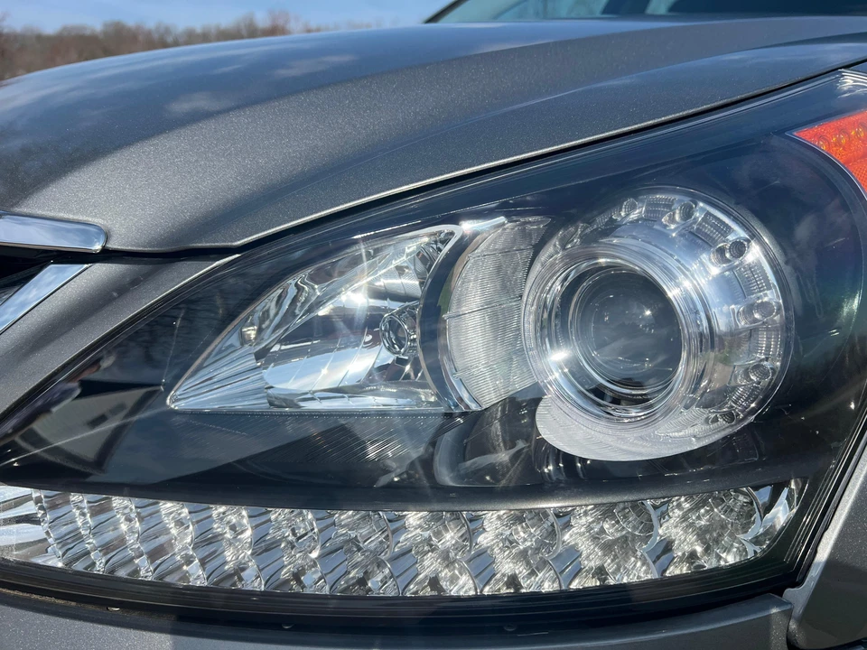 2012 Hyundai Equus - Image 19 of 31