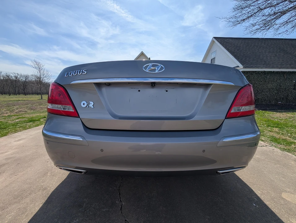 2012 Hyundai Equus - Image 12 of 31