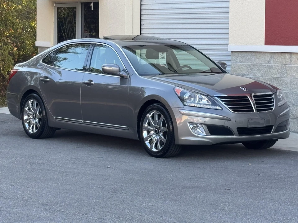 2012 Hyundai Equus - Image 13 of 31