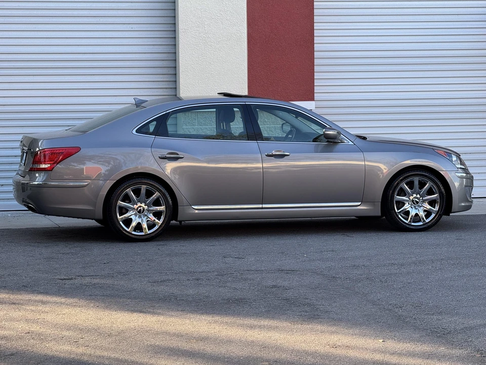 2012 Hyundai Equus - Image 17 of 31