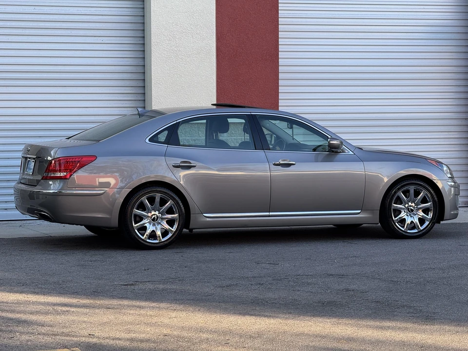 2012 Hyundai Equus - Image 19 of 31