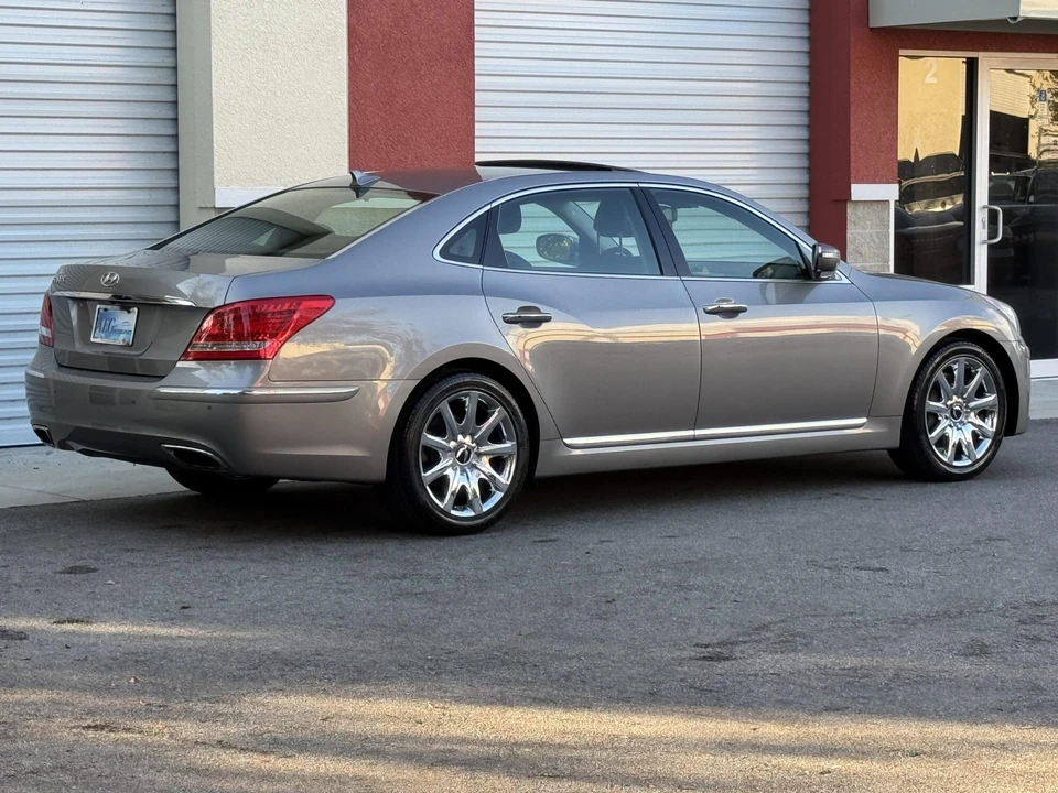 2012 Hyundai Equus - Image 20 of 31
