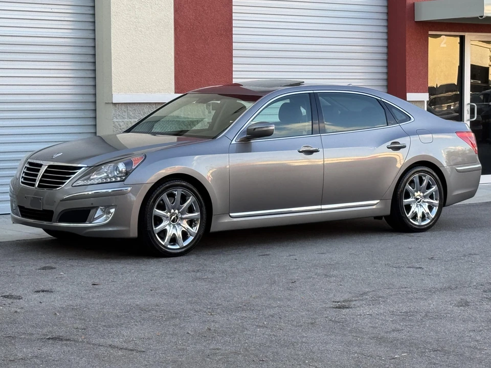 2012 Hyundai Equus - Image 2 of 31