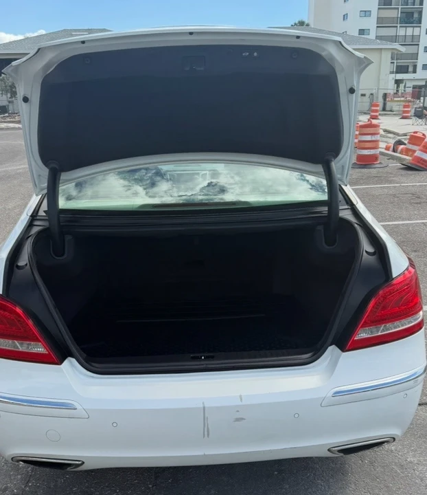 2012 Hyundai Equus - Image 7 of 21