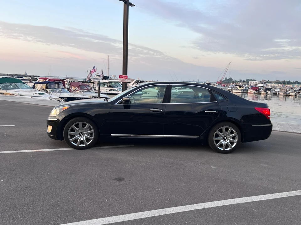 2012 Hyundai Equus - Image 13 of 31