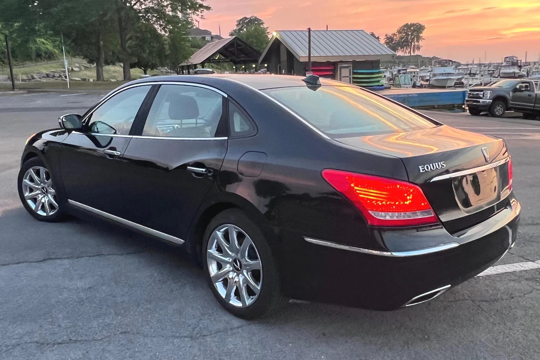 2012 Hyundai Equus - Image 4 of 31