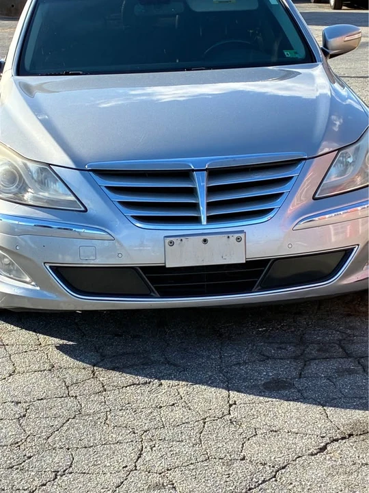 2012 Hyundai Genesis - Image 3 of 9