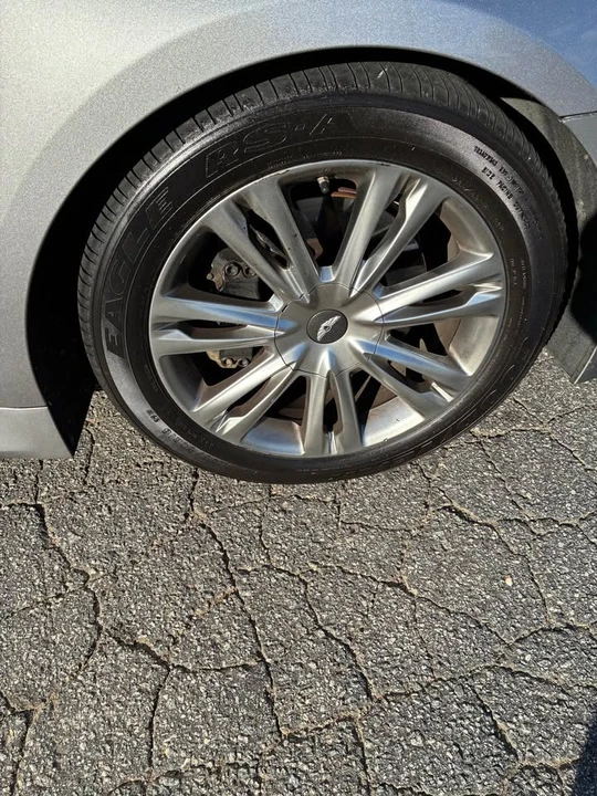 2012 Hyundai Genesis - Image 2 of 9