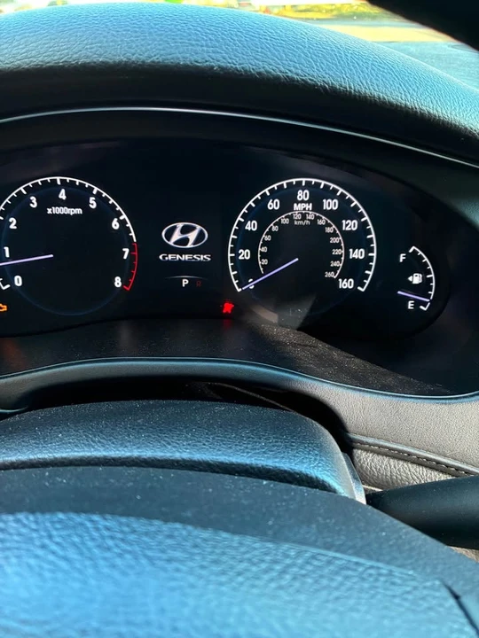 2012 Hyundai Genesis - Image 9 of 9