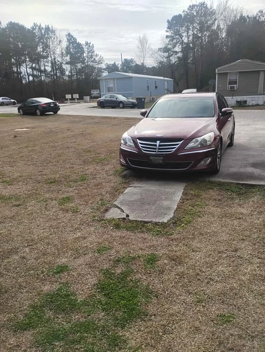 2012 Hyundai Genesis - Image 2 of 8