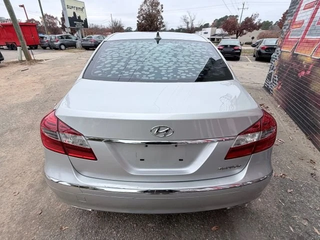2012 Hyundai Genesis - Image 7 of 20