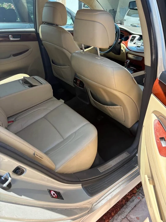 2012 Hyundai Genesis - Image 4 of 7
