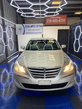 2012 Hyundai Genesis 3.8 Sedan 4D