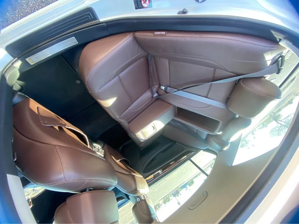 2012 Hyundai Genesis - Image 7 of 14