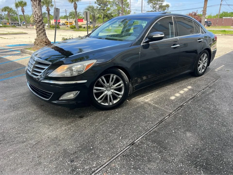 2012 Hyundai Genesis - Image 2 of 6