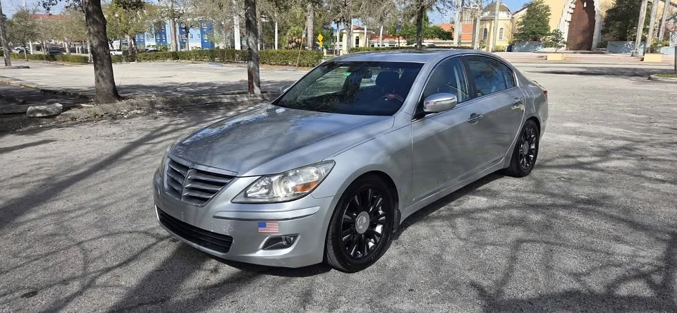2012 Hyundai Genesis - Image 3 of 19
