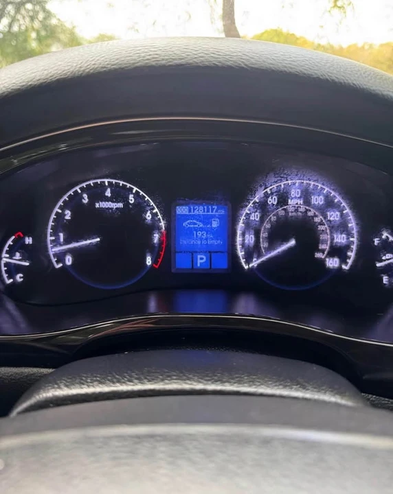 2012 Hyundai Genesis - Image 13 of 13