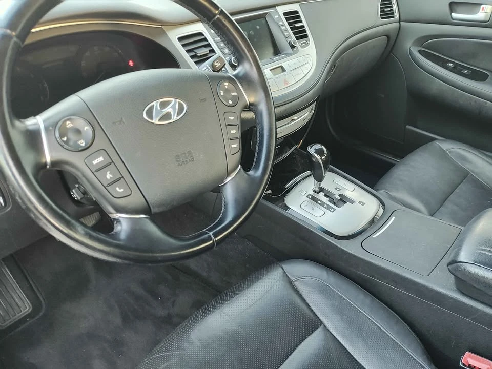 2012 Hyundai Genesis - Image 7 of 11