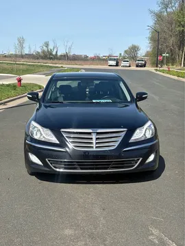 2012 Hyundai Genesis 3.8 Sedan 4D