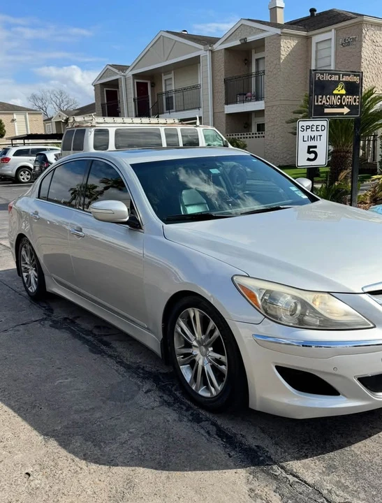 2012 Hyundai Genesis - Image 3 of 12