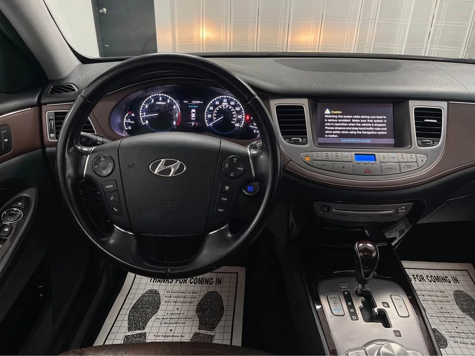 2012 Hyundai Genesis - Image 16 of 19