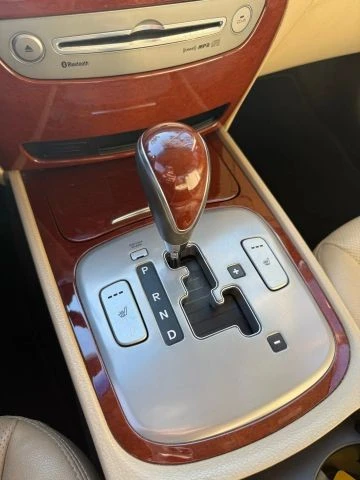 2012 Hyundai Genesis - Image 9 of 11
