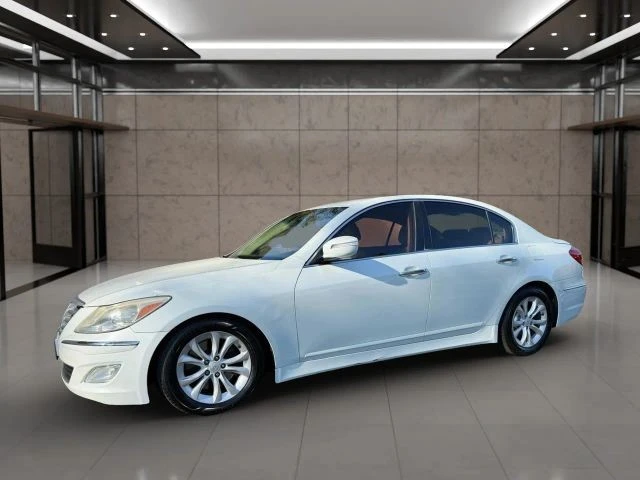 2012 Hyundai Genesis - Image 2 of 11