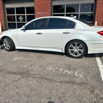 2012 Hyundai Genesis 3.8 Sedan