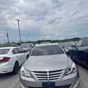 2012 Hyundai Genesis 3.8 Sedan 4D