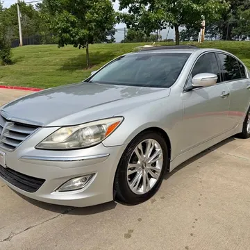 2012 Hyundai Genesis 3.8 Sedan 4D