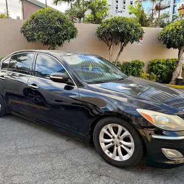 2012 Hyundai Genesis 3.8 Sedan