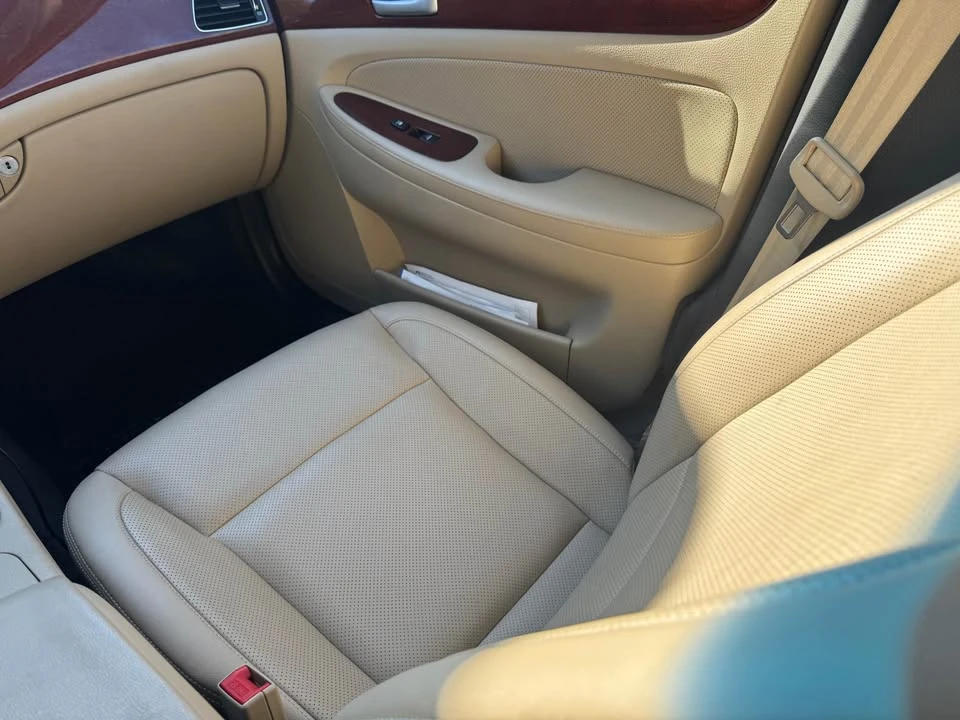 2012 Hyundai Genesis - Image 9 of 10