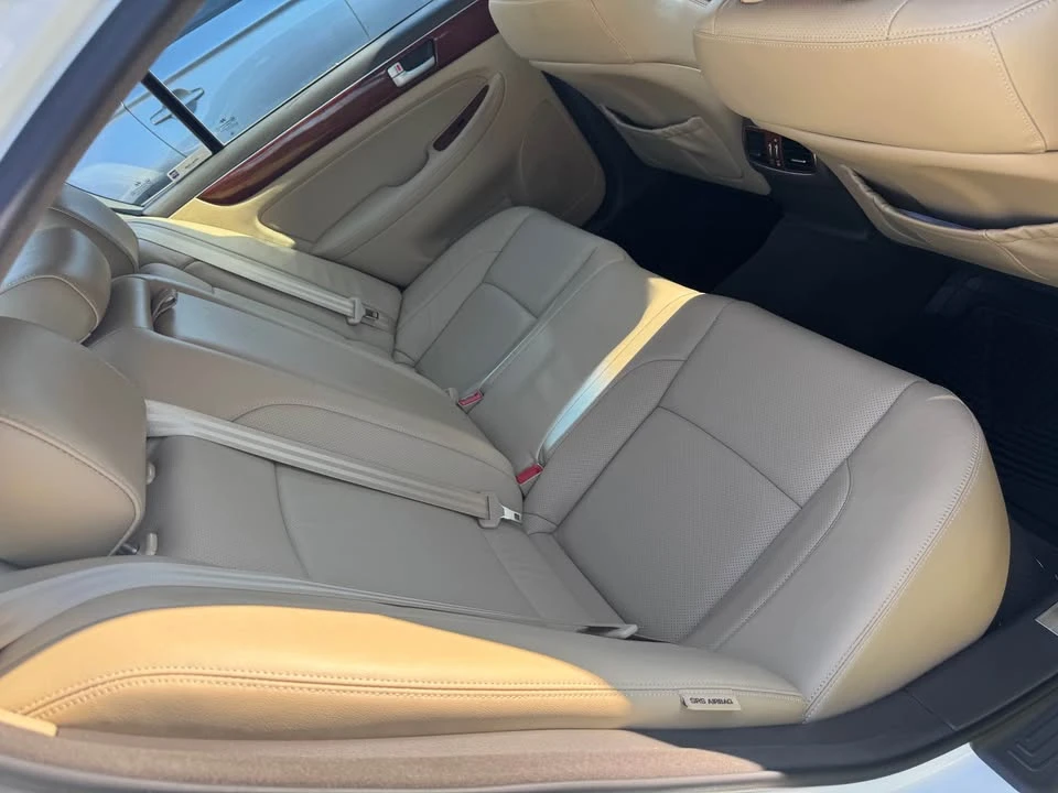 2012 Hyundai Genesis - Image 10 of 10