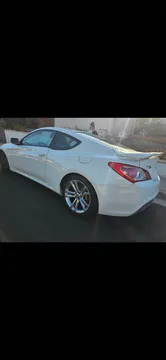 2012 Hyundai Genesis 3.8 Track