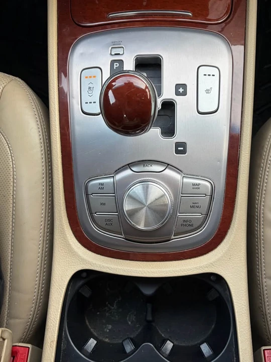2012 Hyundai Genesis - Image 9 of 10