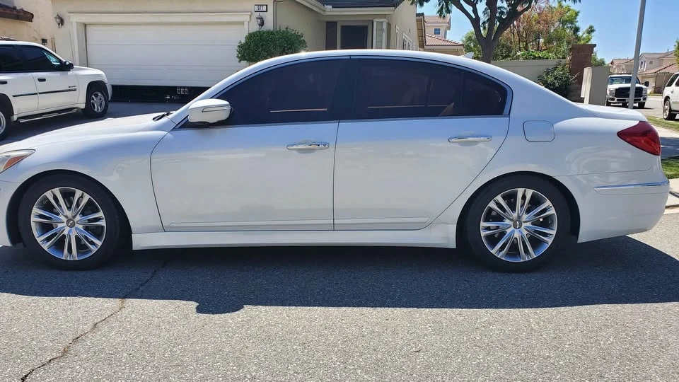 2012 Hyundai Genesis - Image 3 of 6