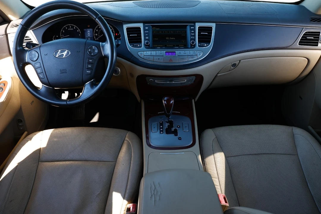 2012 Hyundai Genesis - Image 2 of 12